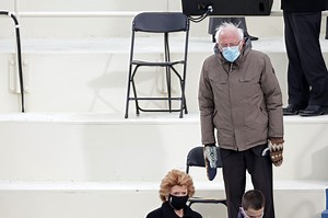 Inauguration Day 2021: Bernie Sanders, wrapped up in mittens and big coat, wins social media during Biden’s big moment