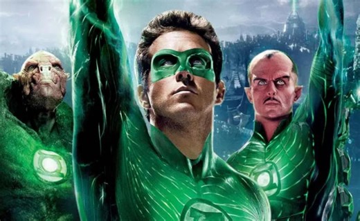 GREEN LANTERN Director Gets Brutally Honest About Notorious Flop: "Our Bad Guy Was A Cloud With A Face"