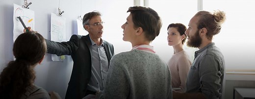 Earn a Business Administration Degree | DeVry University