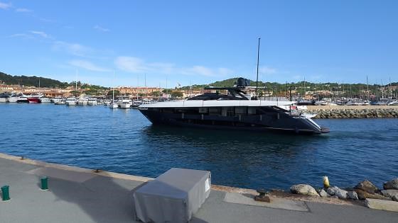 Saint-Tropez: Passeio a Pé pelo Porto na Costa Azul (4K)