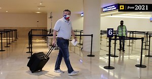 Ted Cruz flew to Cancún as millions of Texans endure power outages