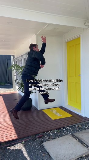 The Ultimate Guide to Work Besties: How to Navigate Office Gossip