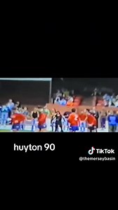 Knowsley United playing alt park huyton 1990 formerly kirkby town fc moved to huyton and became Knowsley United :( | In my liverpool home