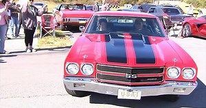 Upper Macungie Twp. senior center residents cruise down memory lane at car show