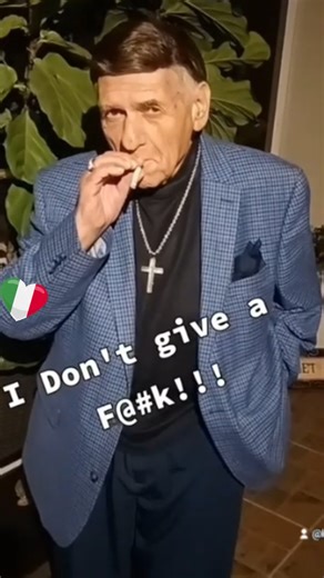 Dom Bricklayer | 🥶🤣UNK-NICKY DONT GIVA🖕🚬 🇮🇹🇺🇲🧱👍💯💪🎬🎄✝️🙏❤️ #unclenicky #bxbricklayer #trending #viral #love #family #uncle #funny #lol #laugh #fun #haha... | Instagram