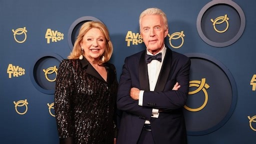 André van Duin en Janny van der Heijden duiken op in Urk!: 'Kijken of we dit overleven'