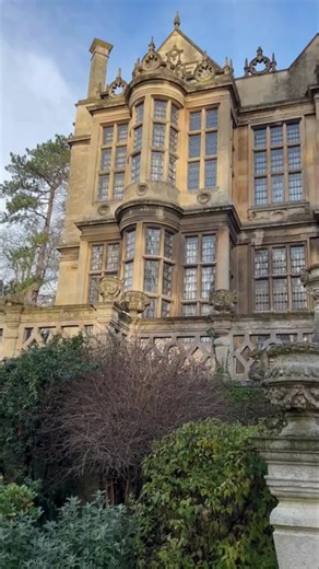 Experience Luxury at Moulton Hall: Book Your Stay