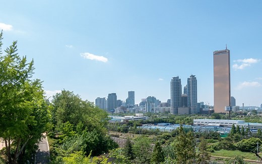 63 Building (63 City): Iconic Golden Skyscraper - The Seoul Guide