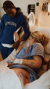 Romée on Instagram: "Mijn bevallings verhaal ☁️🫶🏼 Love you for life @revie_fmg ♥️ #birth #birthstory #newborn #babygirl #viralvideo #photography"