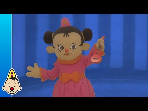Bumbina plays ukulele with Babaki - Bumba | Episode