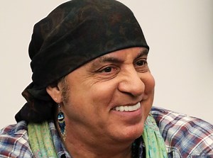 10 Essential Steven Van Zandt Songs