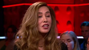 File:Fidan Ekiz op de krukken - Joan Báez stopt ermee.webm - Wikimedia Commons