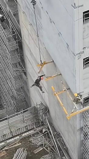 Safety First 😳 #civilengineeringdiscoveries | Civil Engineering