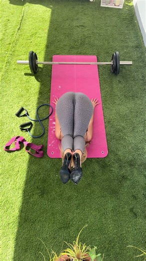 Ejercicios de espalda,sin fundamentales para el buen funcionamiento de la columna! #entrenamientofuncional #parati #estiramientos #fyp #deporte