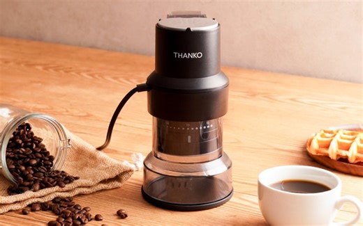 業務用と同じ「臼式」を採用した、超小型ながらも本格派な電動ミル『コンパクトフラット式コーヒーミル「ホーミル」』を発売