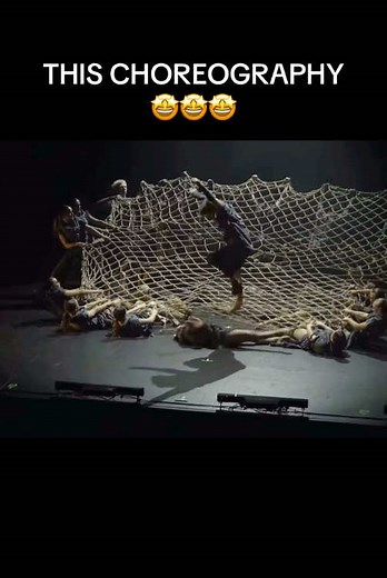 Captivating Contemporary Dance Choreography Showcase