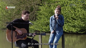 Om bij weg te dromen. ❤️ The Starlings brengen in VTM NIEUWS een aangepaste versie van hun nummer 'Little Submarine' uit Liefde voor Muziek. ✨ | VTM