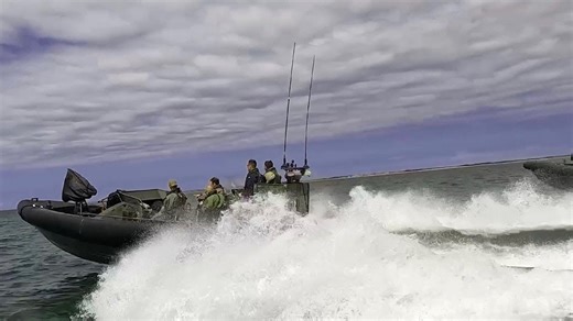 Elite Royal Marines Train in Dutch Amphibious Drills