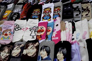 10 Unique Korean Souvenirs You Should Get In Seoul 2023