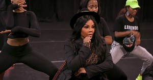 Go Behind the Scenes with Lil' Kim - BET Hip Hop Awards 2019 | BET AWARDS