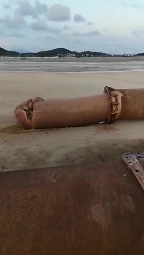 Process of Blowing Mud Pipeline | Dredger Operations Explained