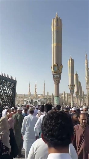 Naat status #naat #naatstatus #love #shorts #ytshorts #madina #ramdan #ramzan2026 #ramzan #ramzan