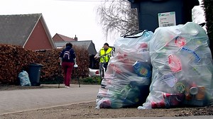 IOK start ophaling nieuwe blauwe zak: "8 kilo minder restafval"