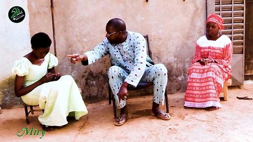 FILM MALIEN #histoire d'une jeune fille forgeronne du nom de Miry Doumbia qui fit la connaissance d'un jeune Peul du nom de Lamine Diallo. Intégralité du film. 👇👇👇👇👇👇👇👇👇👇👇👇👇👇 #details #Mali #education #culture #histoire #theatre | Savoir Media