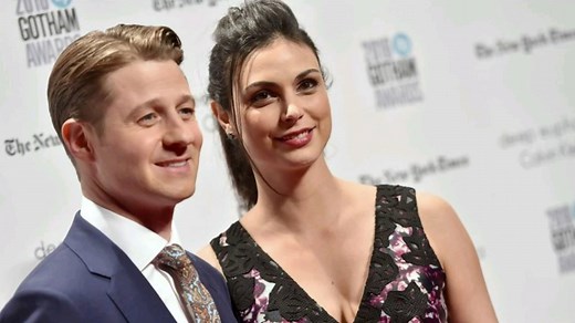 Marriage here they come: Gotham's Ben McKenzie and Morena Baccarin are happily engaged! | E! News