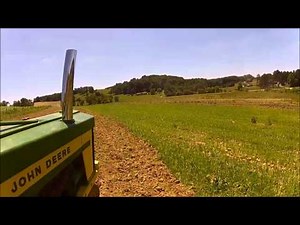John Deere 720 plowing & Discing