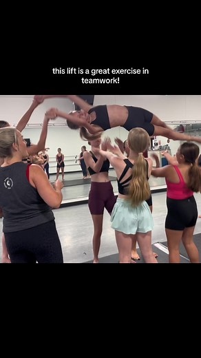 Group lift for dancers! #dancestudio #danceteacherlife #dancestudiolife