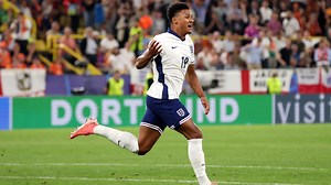 Euro 2024 | Dubieuze penalty en wondergoal Ollie Watkins schakelen bloedeloos Nederlands Elftal uit
