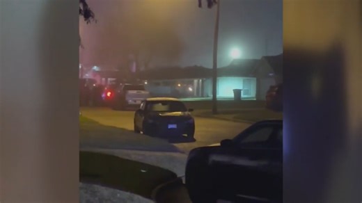 VIDEO/AUDIO: Officers try to talk barricaded suspect into coming out A KFDM camera was rolling when Beaumont PD SWAT officers got on a loudspeaker and told anyone inside the home on Diamond Street to come out following the fatal officer-involved shooting: "This is Beaumont SWAT team. Come out of the front door with your hands empty." https://kfdm.com/news/local/breaking-shots-fired-suspect-down-in-south-beaumont | KFDM News