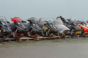 12 of the Best Snowmobiles for Big Riders [  Buying Guide] |