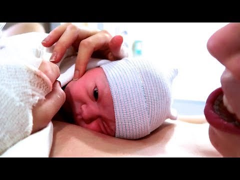 DE BEVALLING! // LIVE GEBOORTE VAN DOCHTER OP DE VLOG! // BEVALLINGSVLOG