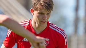 Hartman staat met Gibraltar voor droomdebuut in De Kuip: 'Zing beide volksliederen mee'