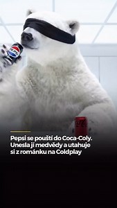 Zdá se, že Pepsi našla recept, jak si před celým světem – a před startem Super Bowlu – vtipně vystřelit z Coca-Coly. Stačilo jí... ukrást ikonické lední medvědy, nechat je zradit svého „zaměstnavatele” a pak si s nimi napodobit romantické faux pas, které proběhlo na koncertu Coldplay. 👀 #czechcrunch | CzechCrunch