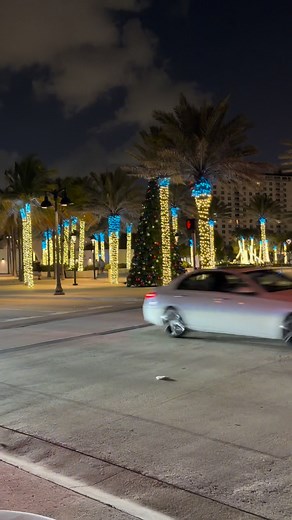 Tomorrow night is Light up the Beach with Orchestra 6 o’clock | Donald Fox