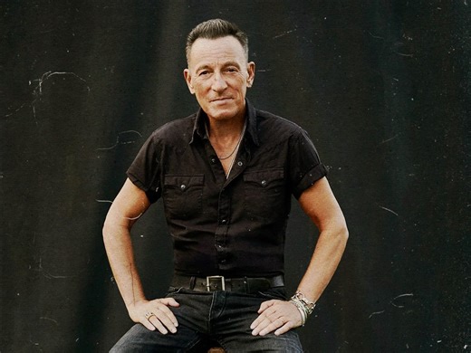 Bruce Springsteen duets with John Mellencamp in New York