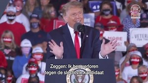 In een recente speech zei Amerikaans president Donald J. Trump dat hij zou moeten verhuizen indien hij tegen Joe Biden - volgens hem de slechtste tegenkandidaat ooit - zou verliezen. Wij keken alvast in de toekomst en volgden zijn emigratieproces op de voet. | De Ideale Wereld