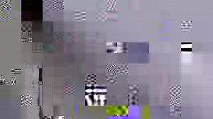 Gisteravond kon u getuige zijn van de 300ste aflevering van De Ideale Wereld. 300 afleveringen is niet weinig. Zó niet-weinig zelfs, dat we onze eerste aflevering al volledig vergeten waren. | De Ideale Wereld