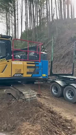 SmartLogistics: Optimizing the Future of Global Freight In today’s logistics industry, SmartLogistics is leading the transformation, providing seamless solutions from Air Freight Support and Cross-border Logistics to E-commerce Logistics and Freight Support. With the growing need for efficiency and transparency, businesses rely on advanced logistics technology to streamline operations. Efficient Logistics Support System Whether it's International Shipping or Freight Support, businesses need reli