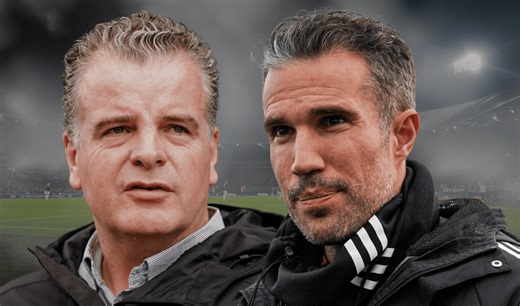 Dennis te Kloese moet vertrekken na ontslag van Robin van Persie