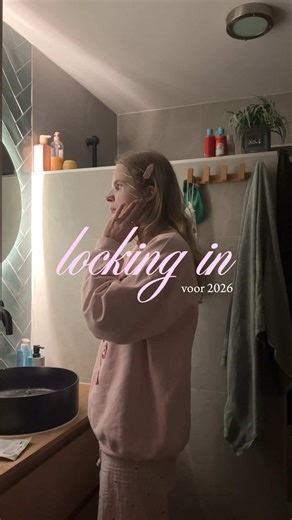 productief dagvlogje om weer terug in routine te komen ☕️🧘🏼‍♀️💓📖 @Philips Home Living Nederland #Baristina #PhilipsBaristina #RealEspressoMadeSimple #dayinmylife #productive *publicity