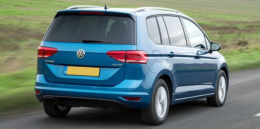 Volkswagen Touran Review 2026 | Boot Space, Interior & Price