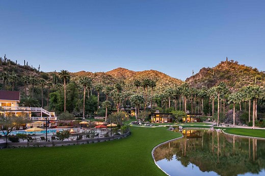 One of the Best All-inclusive Resorts in the World Is Hiding in the Arizona Desert—With Incredible Hot Springs and a Chic Bar
