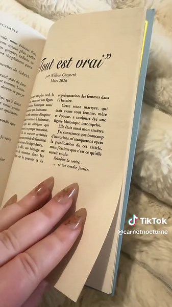 Avis lecture de La Révolte de La Reine par Morgane Moncomble