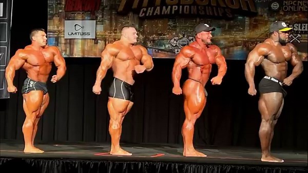 2022 Pittsburgh Pro Guest Posing: Nick Walker, Derek Lunsford, Brandon Curry, Hunter Labrada