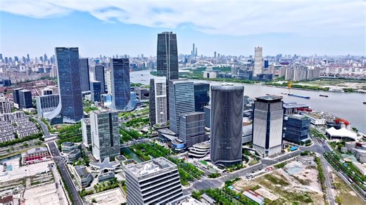 Shanghai leads with China's first AI model innovation hub