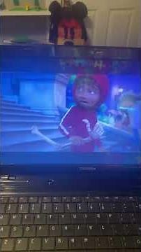 Coco (2017) Miguel Meets Hector DVD Capture